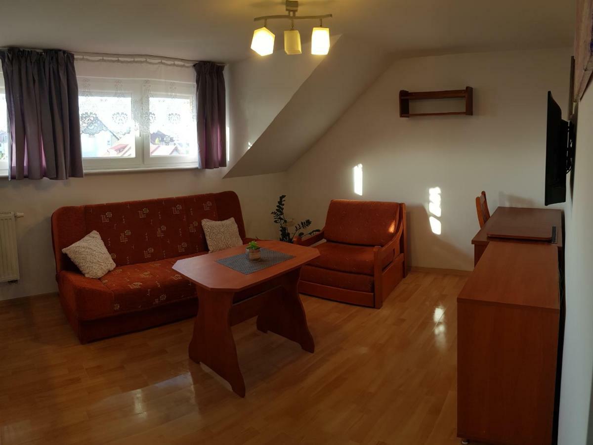 Pokoje Goscinne U Laury Rewal Zimmer foto